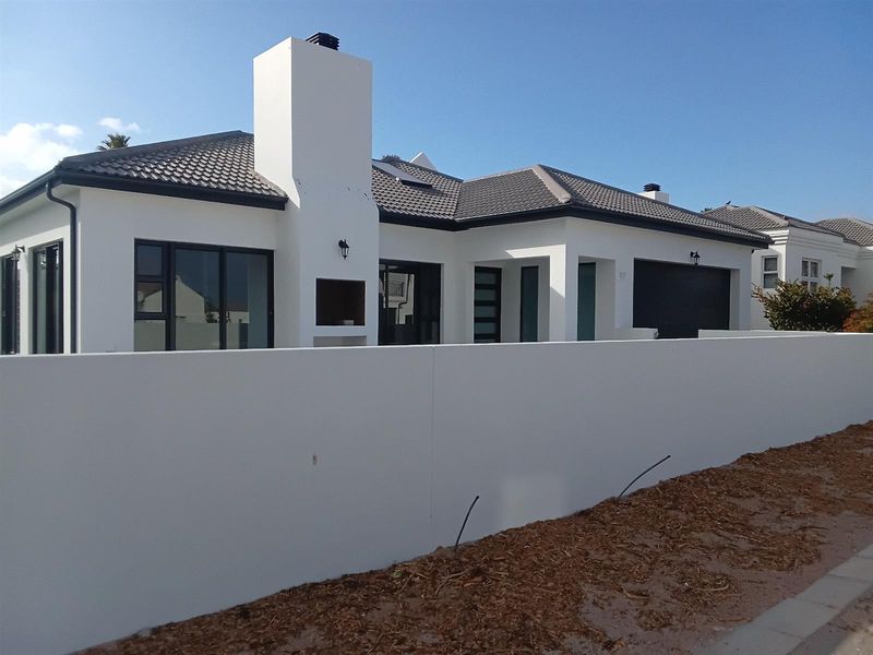 House For Sale in Shelley Point, St Helena Bay - Photo 2