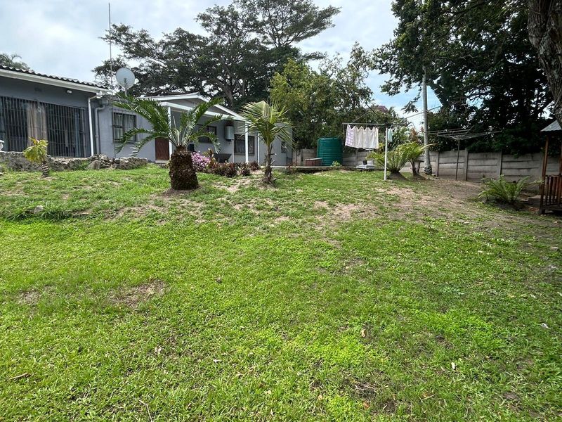 3 Bedroom House To Rent in Uvongo, KwaZulu Natal - Photo 3