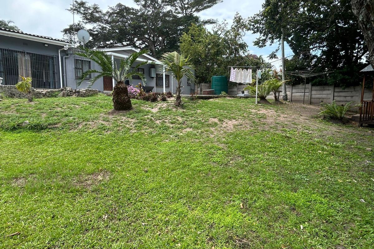 3 Bedroom House To Rent in Uvongo, KwaZulu Natal - Photo 3