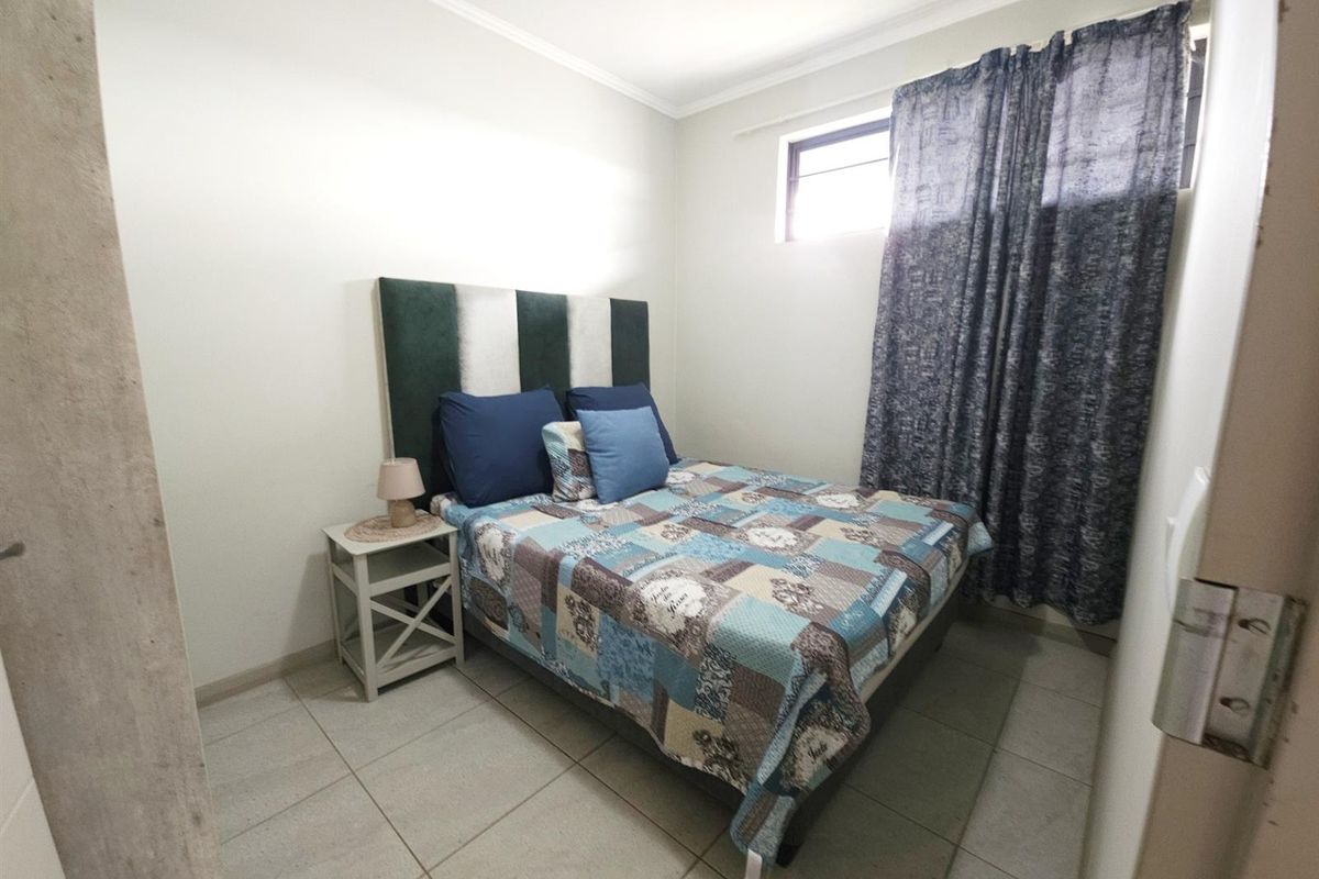 Easy Estate Lifestyle - Popular and in a great Location - Photo 5