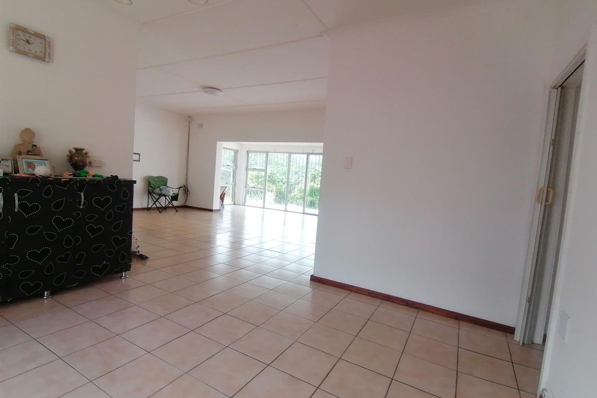 Ramsgate. Starter Home and Co-Investing Opportunity with Income Potential - Photo 5