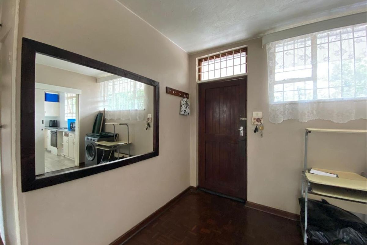 Apartment To Rent in Pinetown Central, Pinetown, KwaZulu Natal - Photo 5