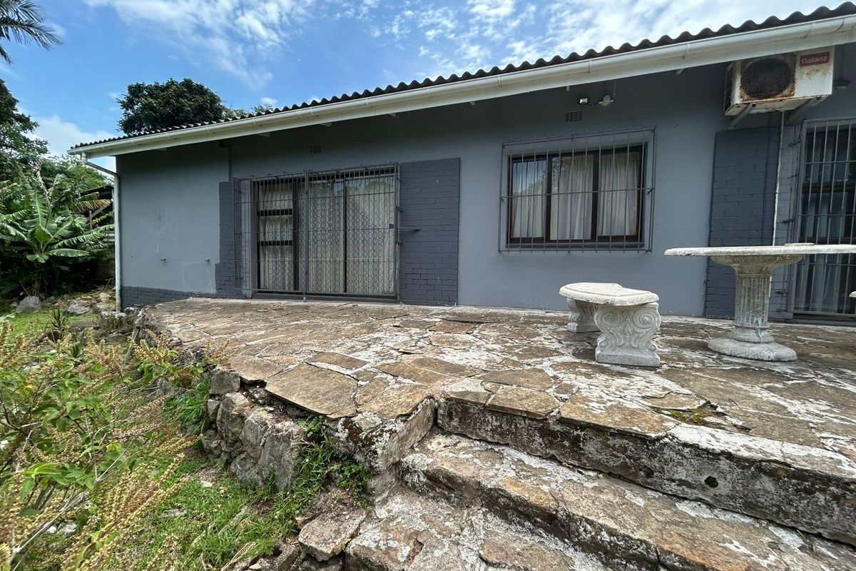House For Sale in Uvongo, KwaZulu Natal - Photo 3
