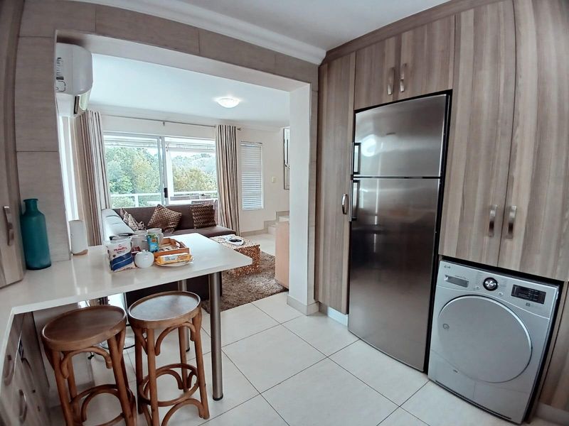 FULLY FURNISHED 2 BED 1 BATH IN OAKLANDS AT THE KNOLL FOR SALE - Photo 8