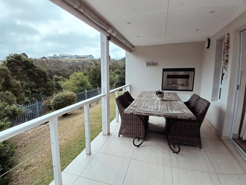 FULLY FURNISHED 2 BED 1 BATH IN OAKLANDS AT THE KNOLL FOR SALE - Photo 6
