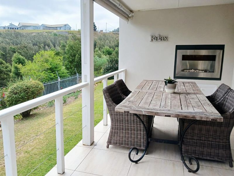 FULLY FURNISHED 2 BED 1 BATH IN OAKLANDS AT THE KNOLL FOR SALE - Photo 5