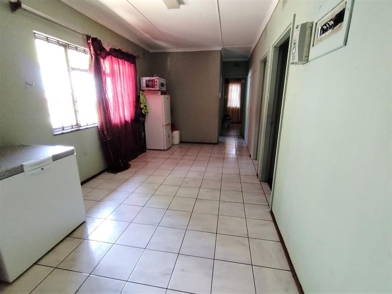 House For Sale in Panorama, Empangeni - Photo 8