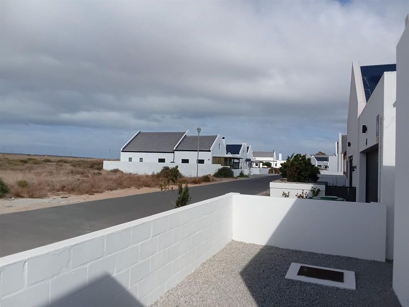 House For Sale in Brittania Bay, St Helena Bay - Photo 3