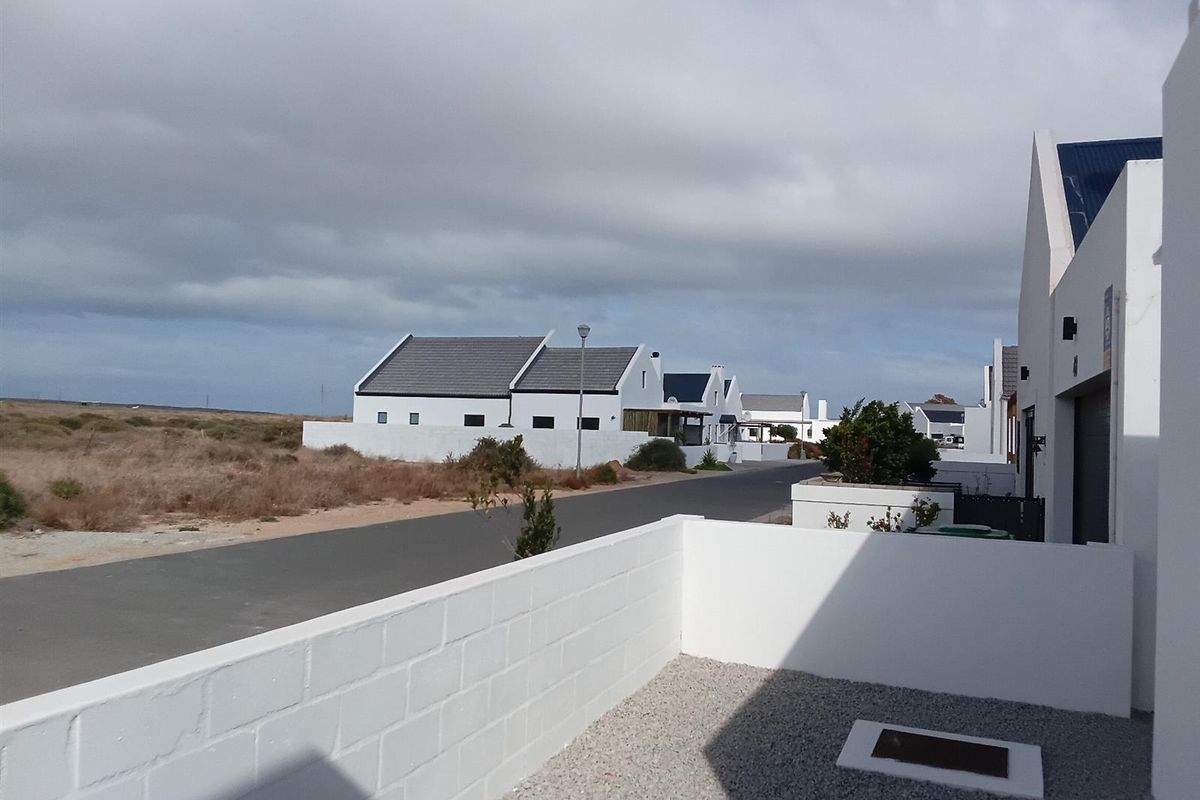 House For Sale in Brittania Bay, St Helena Bay - Photo 3