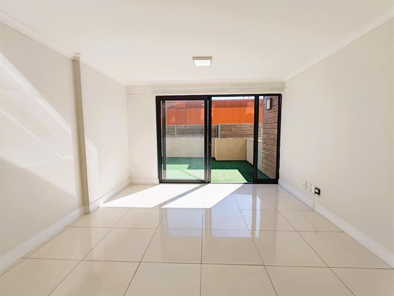 No Transfer Duty, Mountain view Apartments For Sale - Photo 5