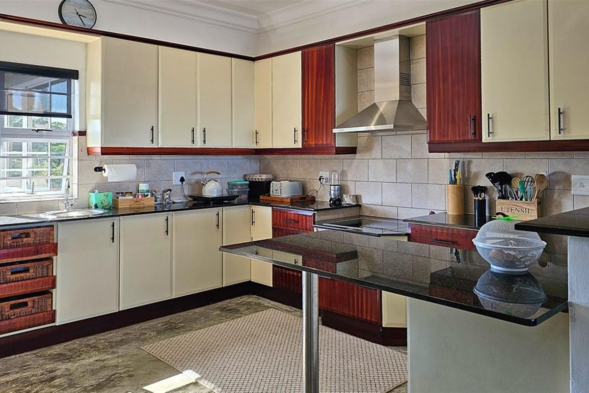 Apartment For Sale in Ramsgate, Margate, KwaZulu Natal - Photo 5