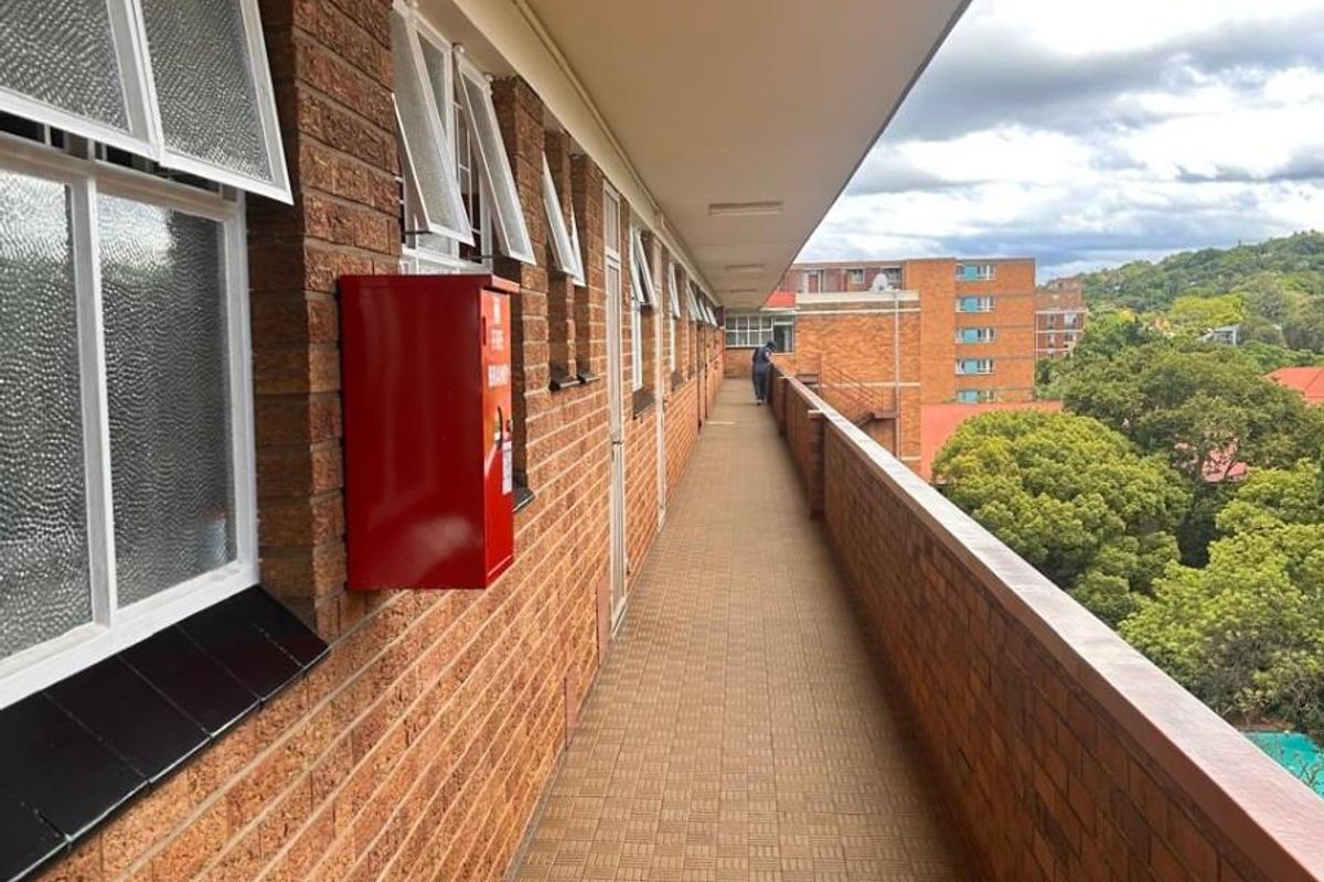 Apartment For Sale in Muckleneuk, Pretoria - Photo 5