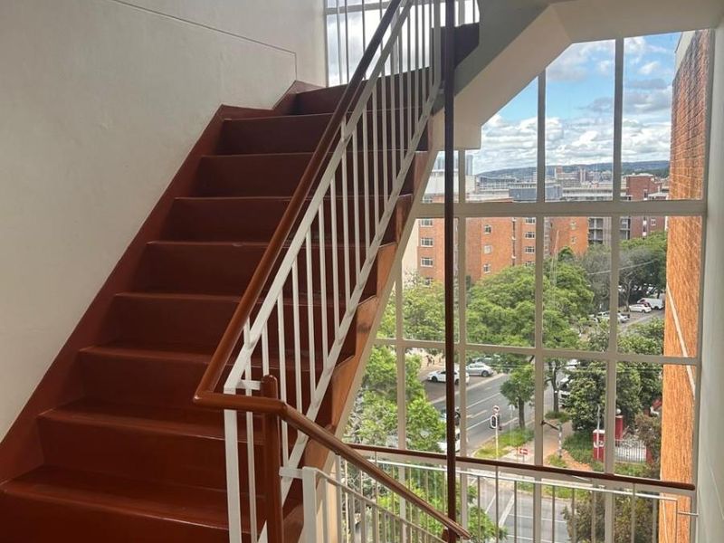 Apartment For Sale in Muckleneuk, Pretoria - Photo 3