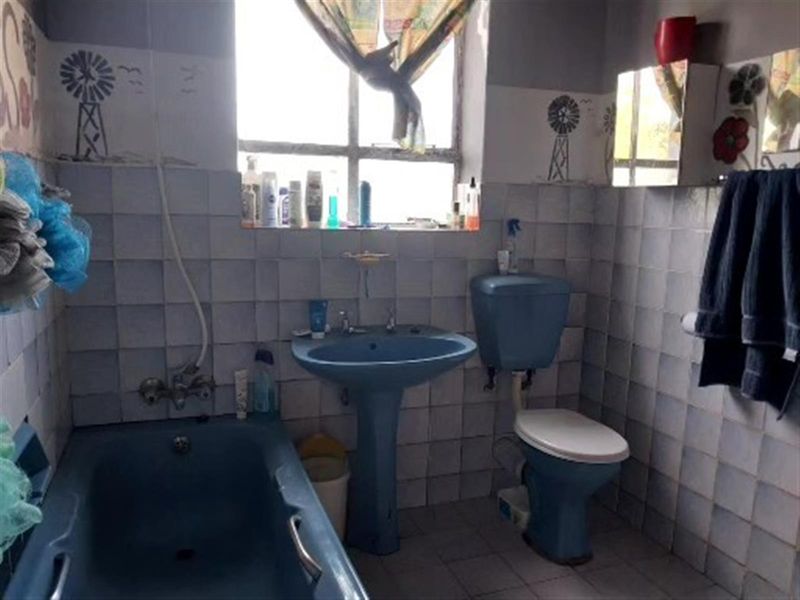 House For Sale in Heidelberg Western Cape - Photo 3