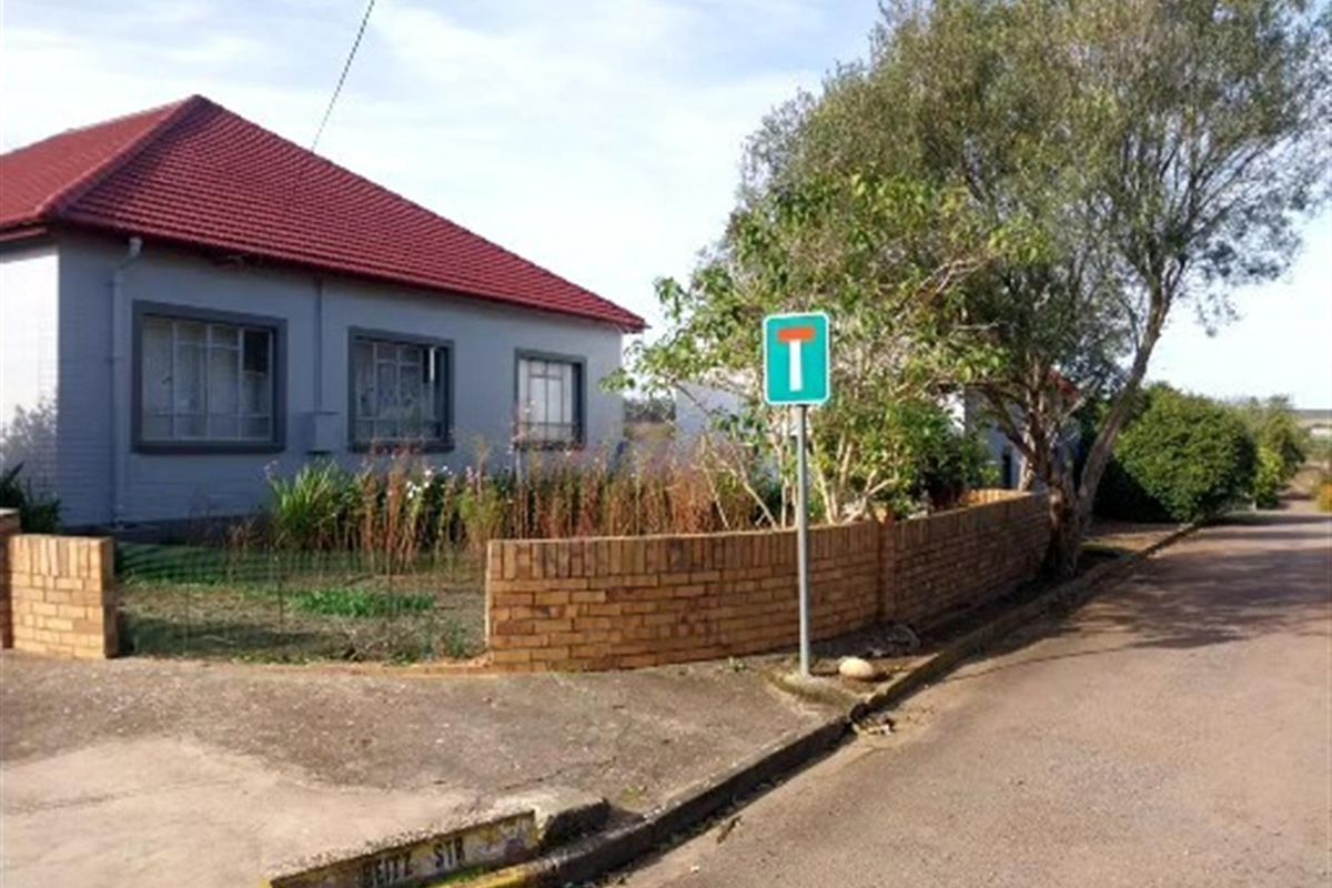 House For Sale in Heidelberg Western Cape - Photo 2