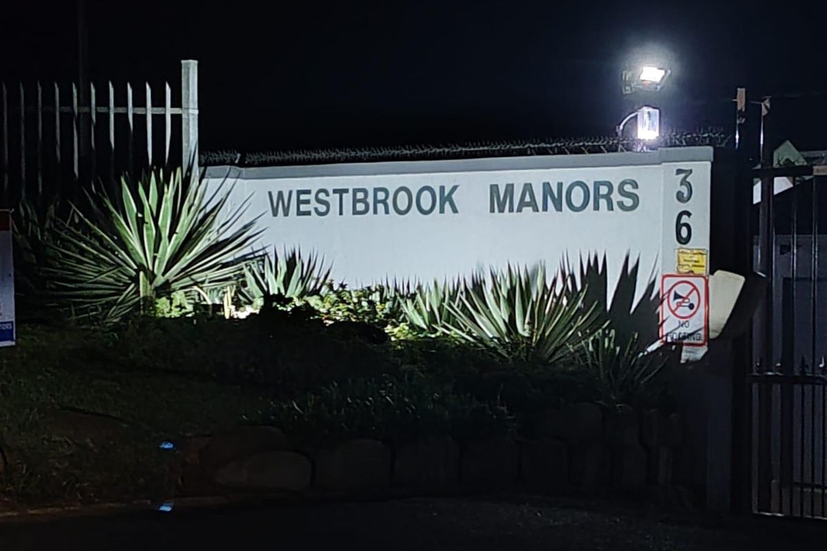 Stunning Sea-View 3-Bedroom Apartment in Sought-After Westbrook Manor - Effortless Coastal Living - Photo 2