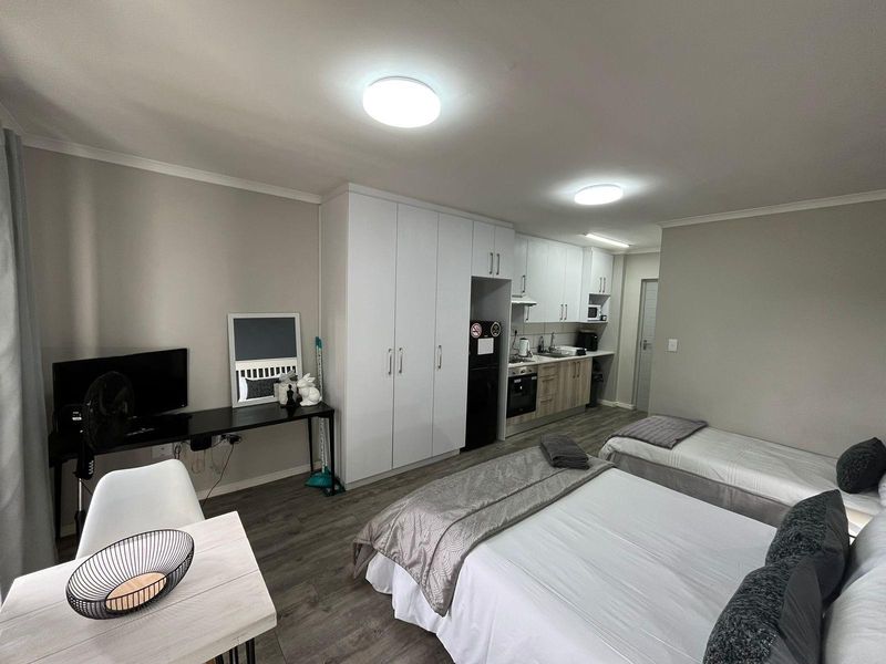 Modern Studio Apartment + Garage in popular Cederberg Estate in Haasendal - Photo 6