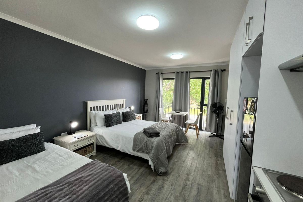 Modern Studio Apartment + Garage in popular Cederberg Estate in Haasendal - Photo 4