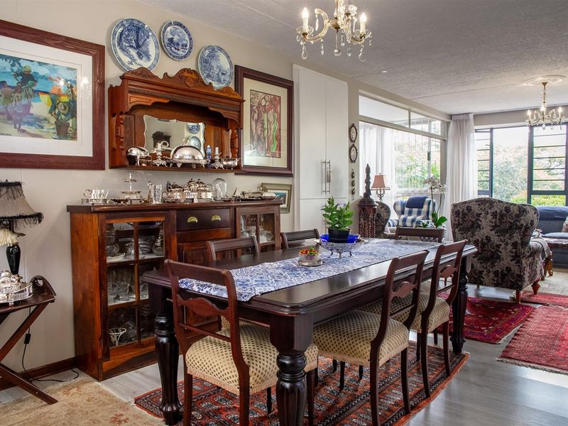 Exceptionally Stylish and Secure 3 Bedroom Apartment For Sale! - Photo 3