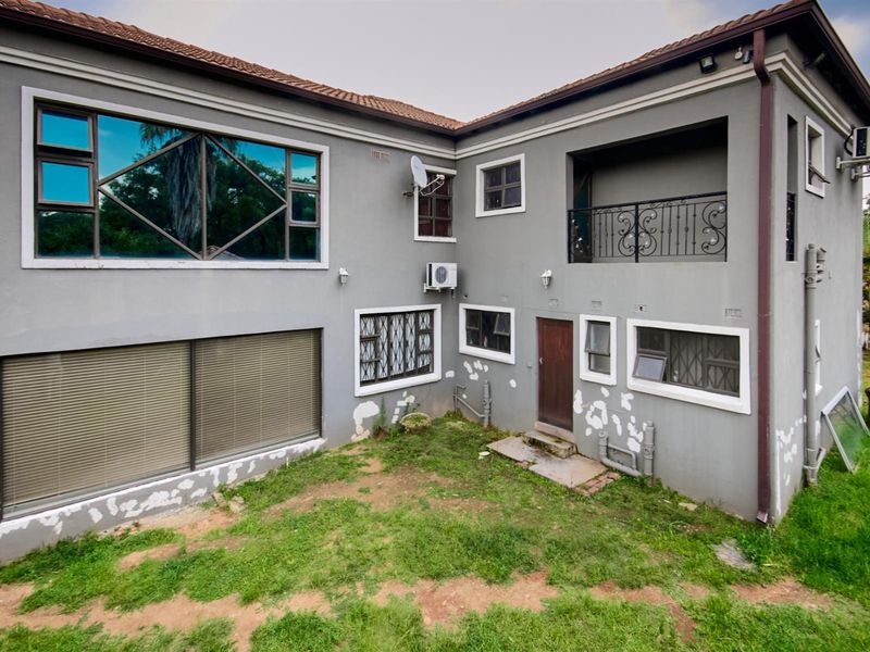 An Exceptional Residence in Vorna Valley Midrand For Sale - Photo 7