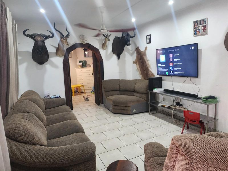 House For Sale in Richards Bay Central, Richards Bay, KwaZulu Natal - Photo 3