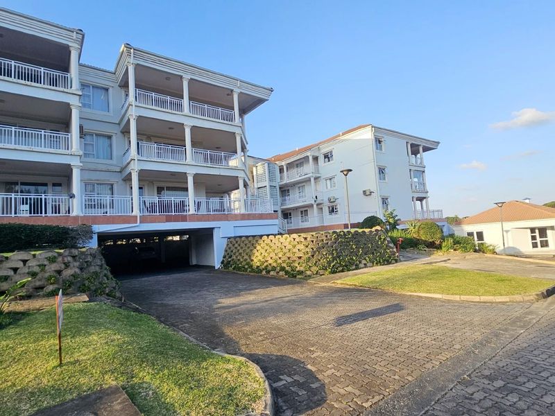 Apartment For Sale in Shelly Beach, Margate, KwaZulu Natal - Photo 2