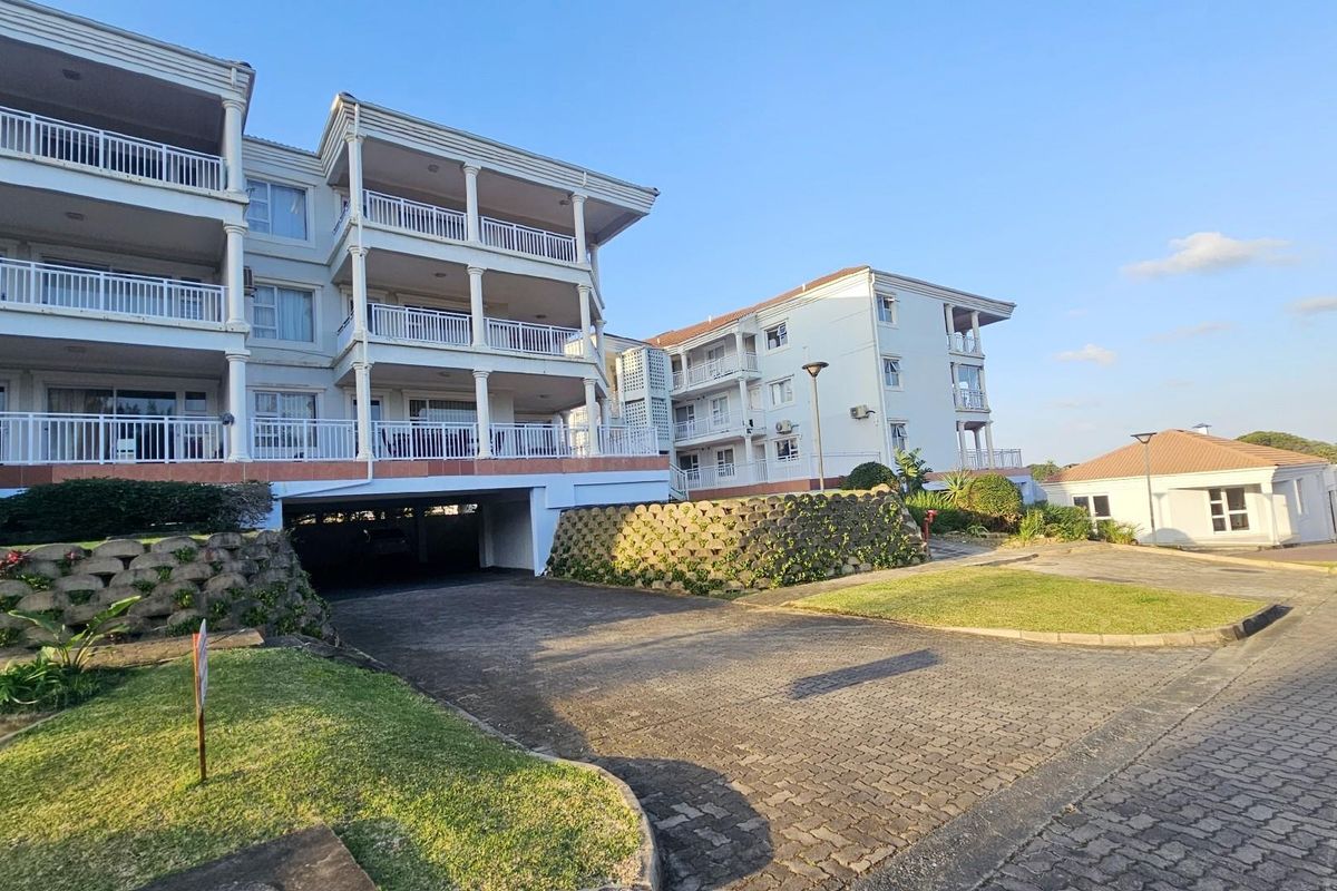 Apartment For Sale in Shelly Beach, Margate, KwaZulu Natal - Photo 2