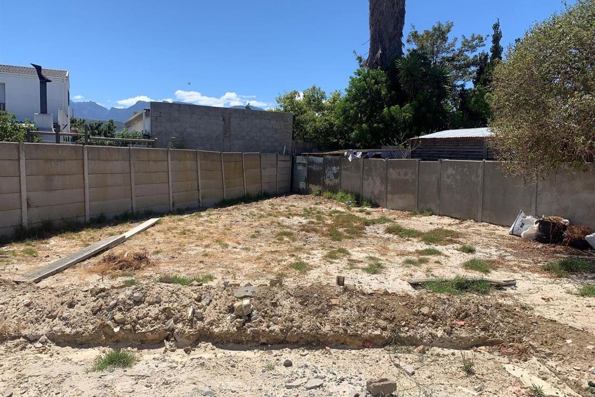 Vacant land/Plot for sale in Strand - Photo 5