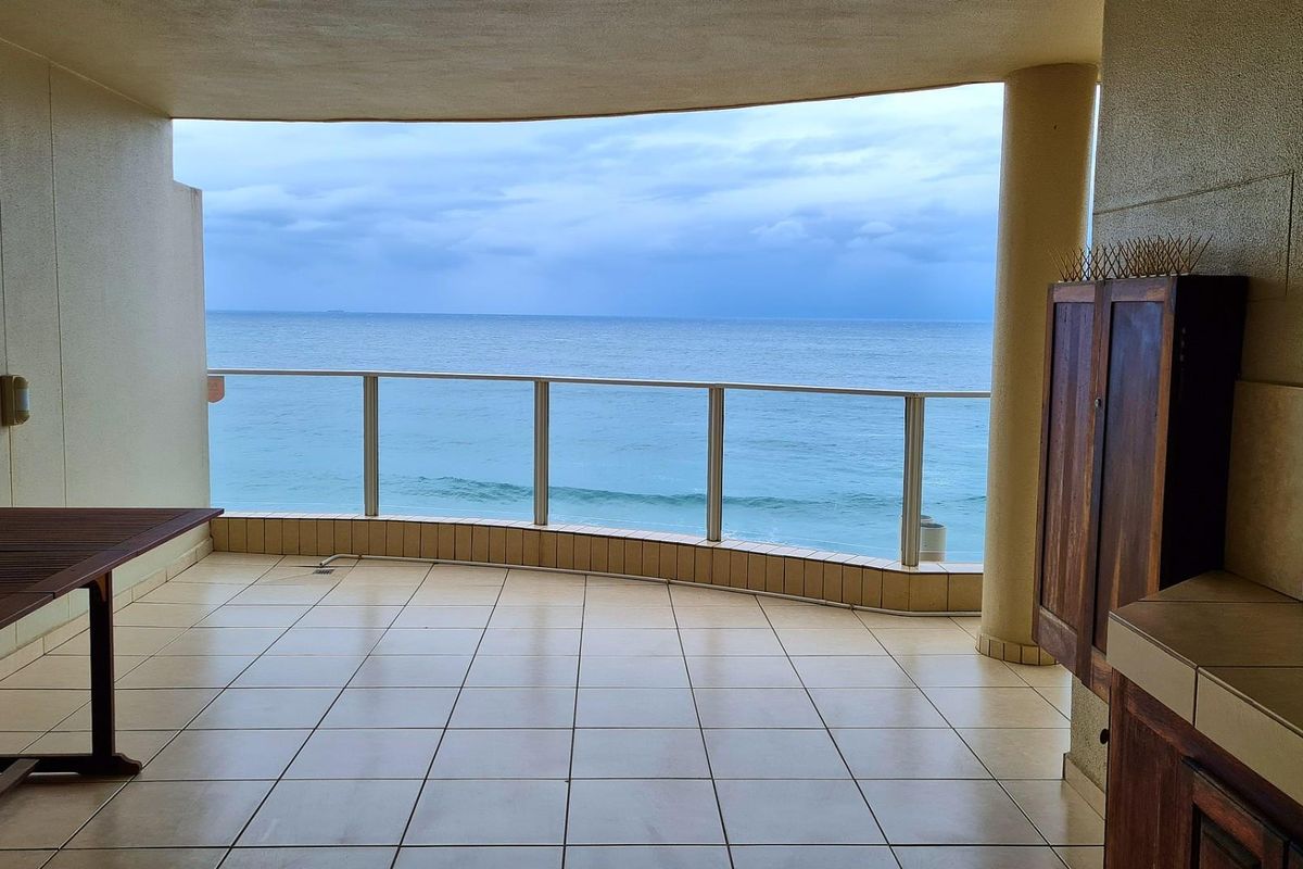 3 Bedroom Wheelchair Friendly Beachfront Bliss - Photo 2