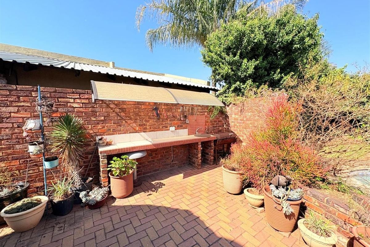 House for sale in  Ravenswood - Photo 5