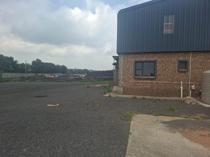 Workshop TO LET - Photo 7