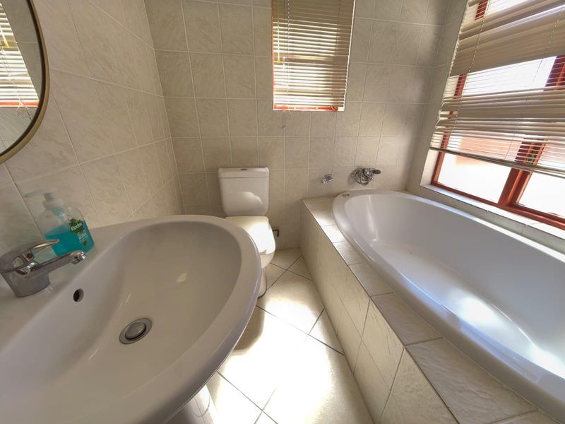 A Place to Plant Your Roots: Warmth and Modern Comfort at Hillcrest Prestige - Photo 8