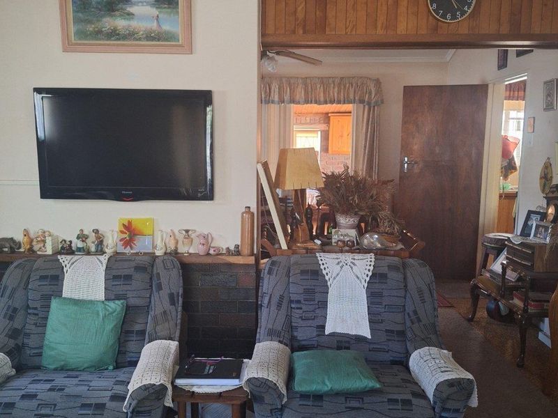 House For Sale in Riversdale - Photo 9