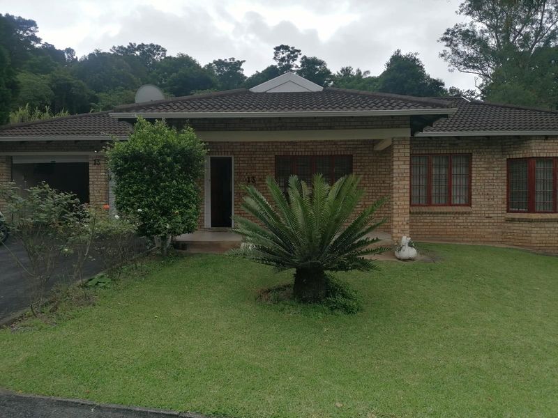 A Glamorous Home in the Exclusive Pearl Gardens, Chase Valley, Pietermaritzburg. - Photo 5