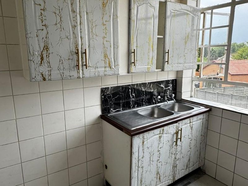 Apartment Block For Sale in Illiondale, Edenvale - Photo 5