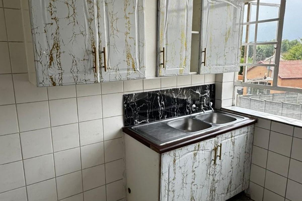 Apartment Block For Sale in Illiondale, Edenvale - Photo 5