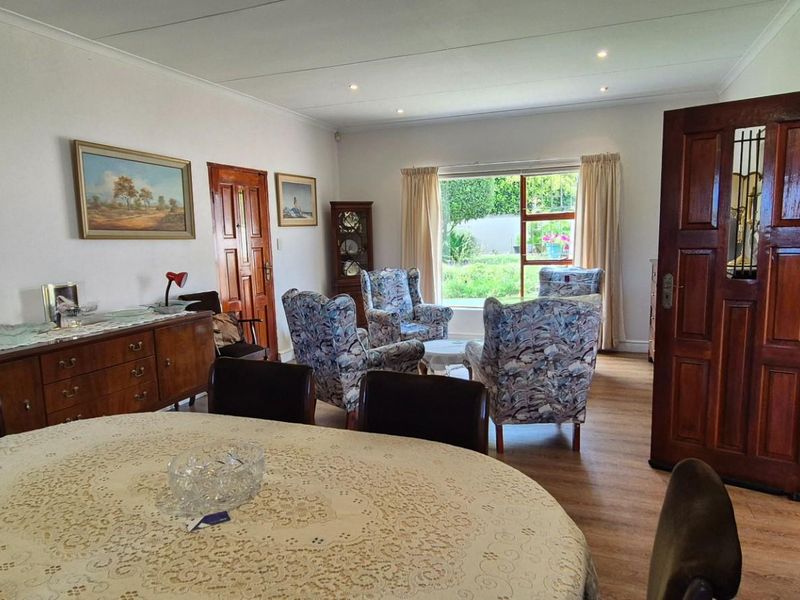 Secure Serene 3 Bedroom Home For Sale in Chanteclair Hermanus - Photo 7