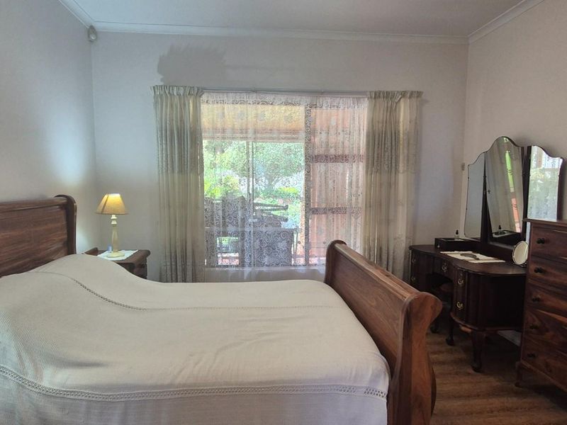 Secure Serene 3 Bedroom Home For Sale in Chanteclair Hermanus - Photo 4