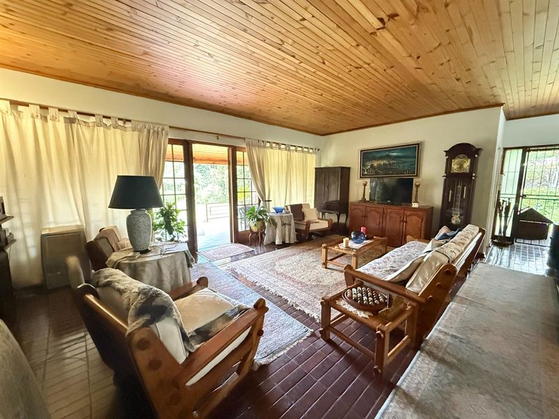 Family Home for Sale in Waterkloof Ridge Estate - Pretoria East - Photo 7