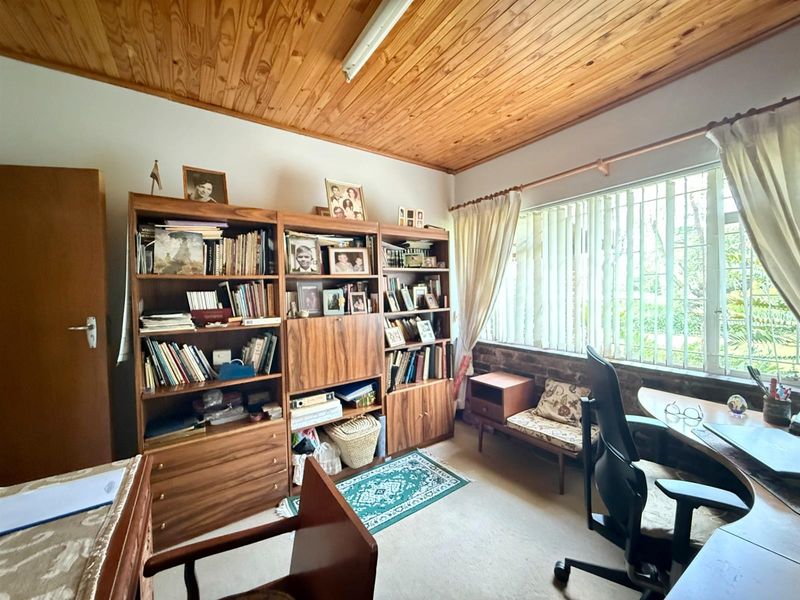 Family Home for Sale in Waterkloof Ridge Estate - Pretoria East - Photo 10