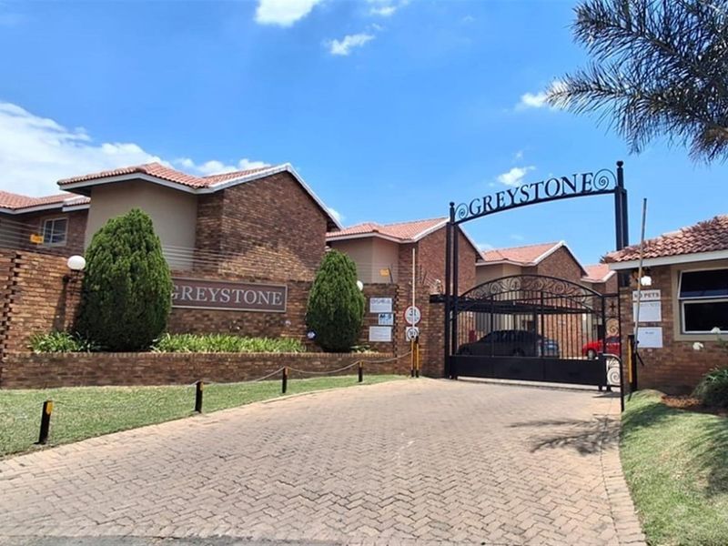 Duplex for Sale in Edleen for sale, Kempton Park - Photo 2