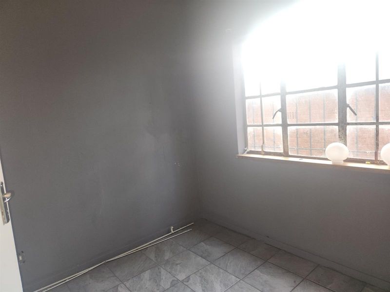 Ultimate Investment Apartment Block For Sale in Rosettenville, Johannesburg - Photo 5