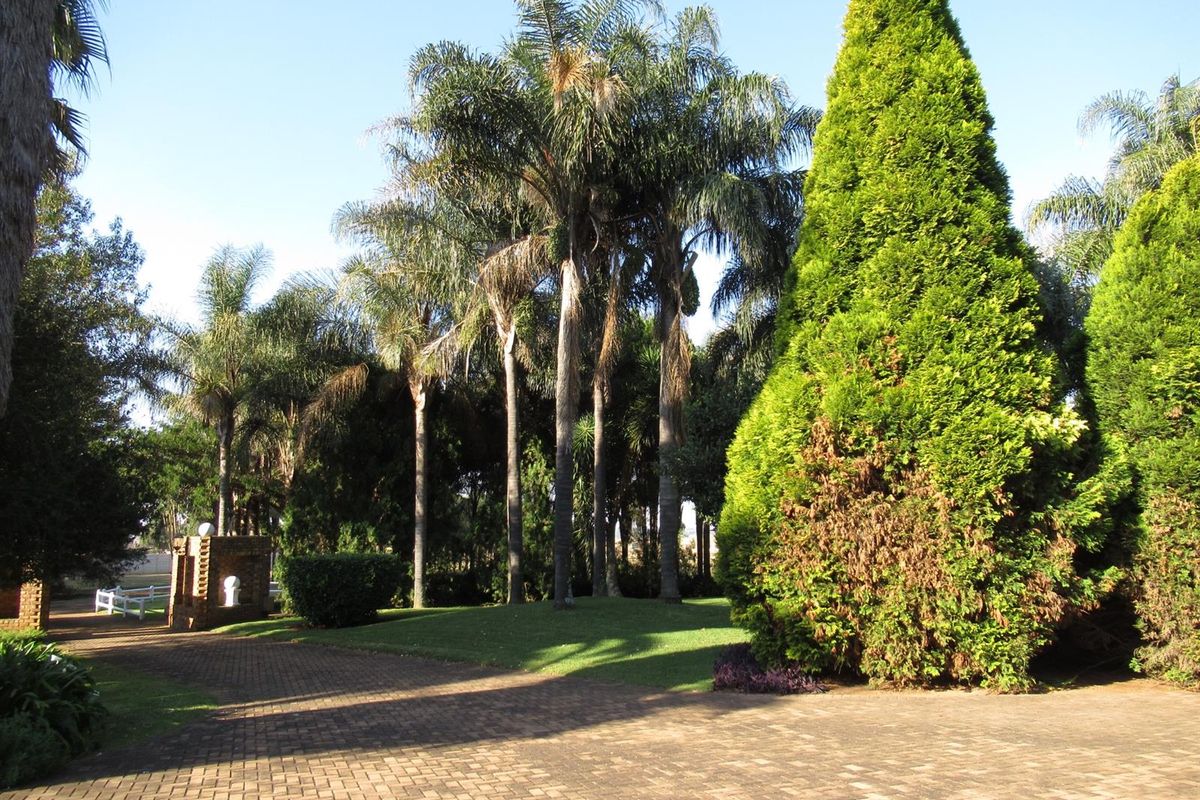 Farm For Sale in Rayton - Photo 4