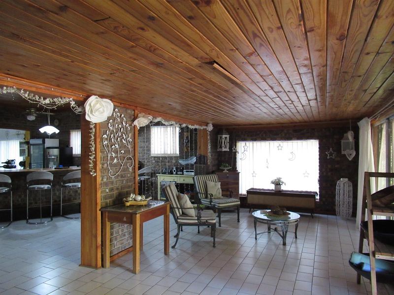 Farm For Sale in Rayton - Photo 5