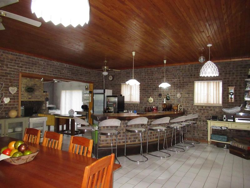 Farm For Sale in Rayton - Photo 6