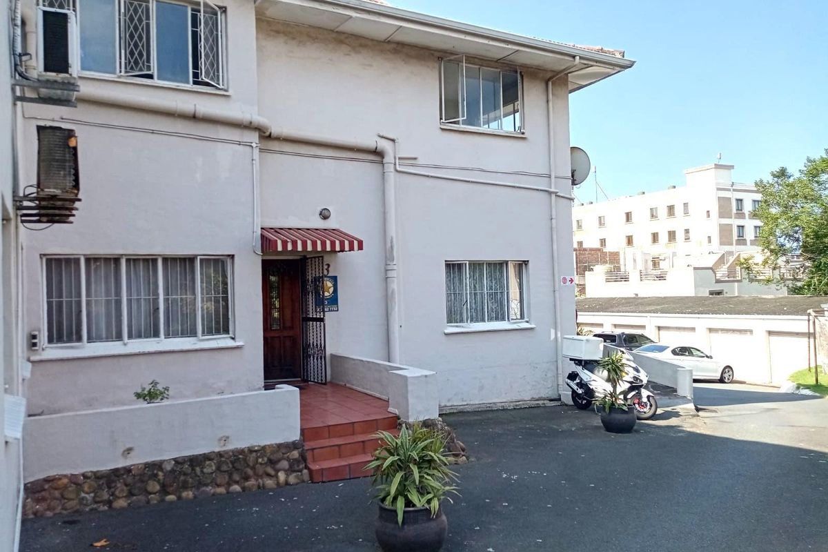 2 Bedroom Apartment For Sale in Windermere - Photo 3