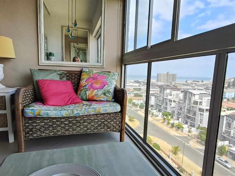 Stunning 9th-Floor - 2 Bedroom Furnished Corporate Retreat in Table View - Photo 5