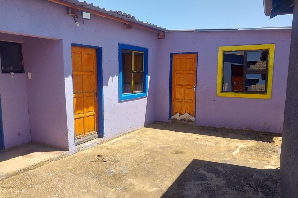 3 Bedroom House For Sale in Protea Glen, Soweto - Photo 5