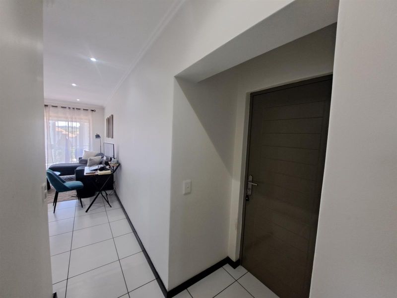 1 bed 1 bath Unit - Photo 9