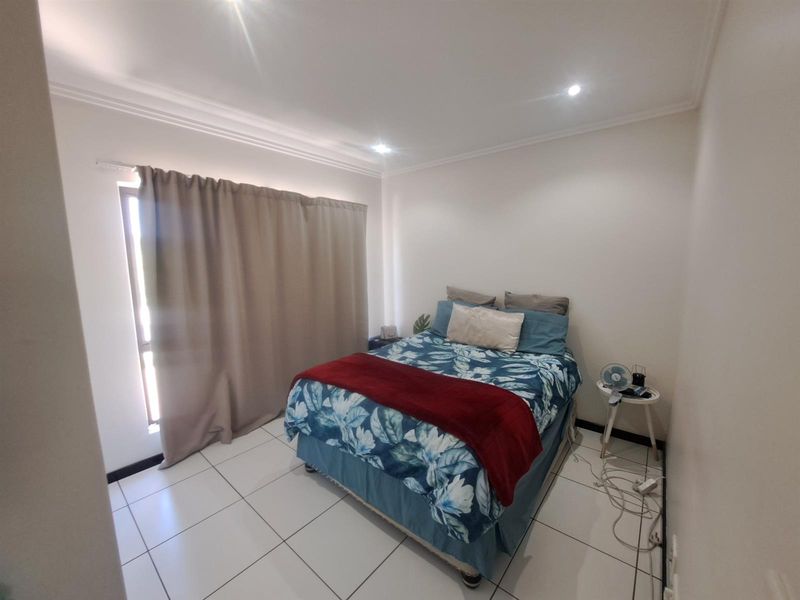 1 bed 1 bath Unit - Photo 6